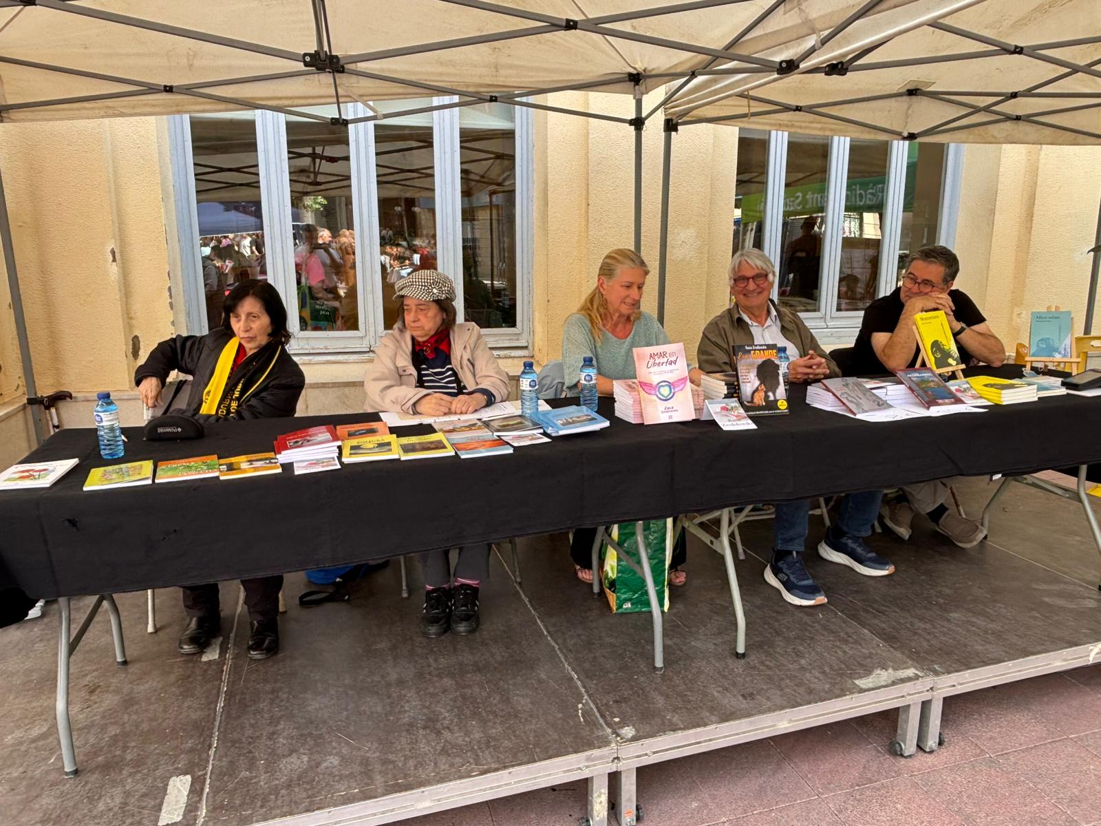 Sant Jordi autors matí Sant Jordi autors matí